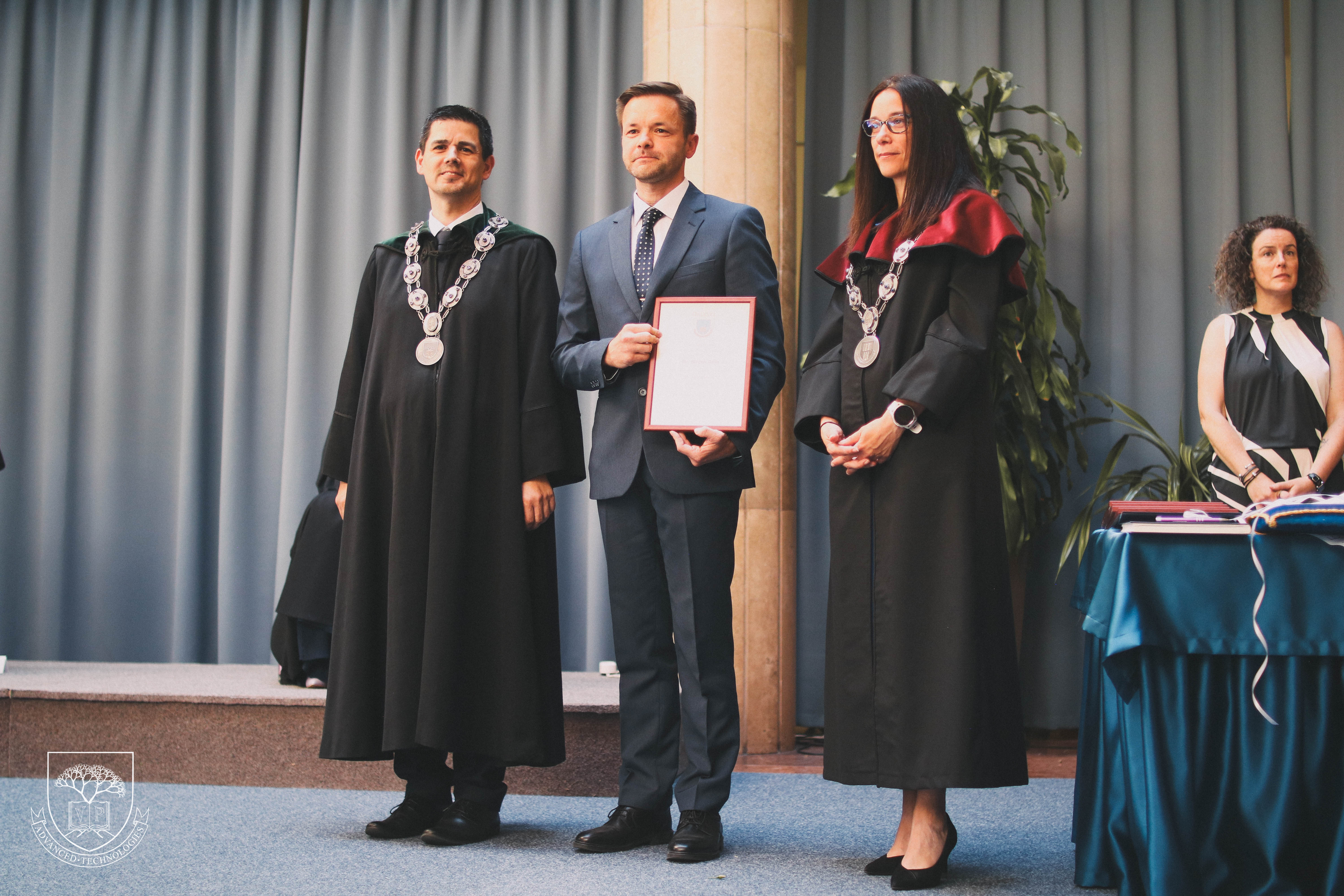 Prof. Dr. Magyar Attila